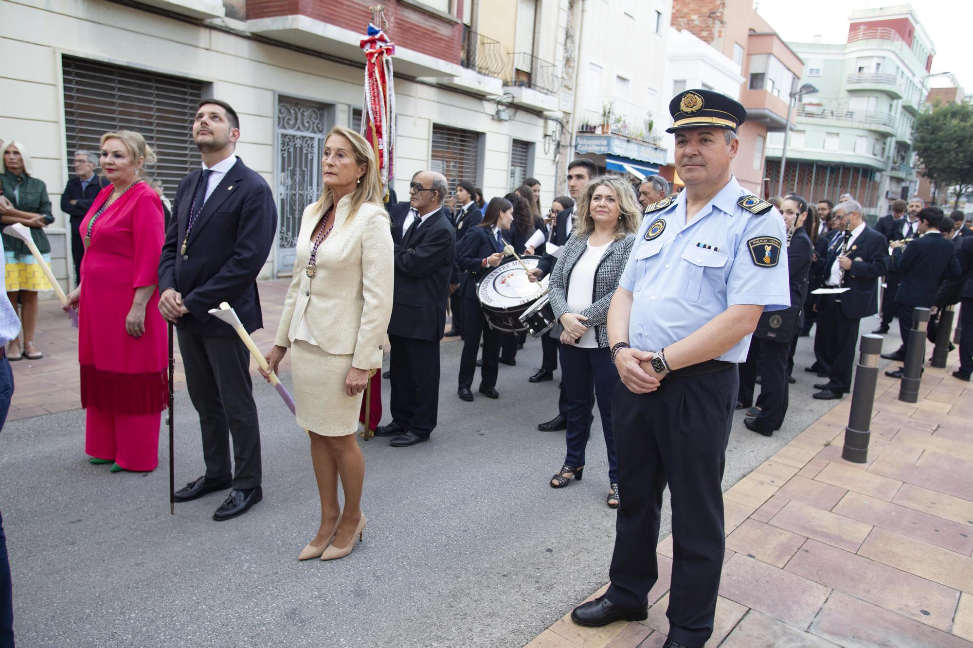 La procesión de la Mare de Déu de Gràcia, el día de las elecciones, en Gandia.