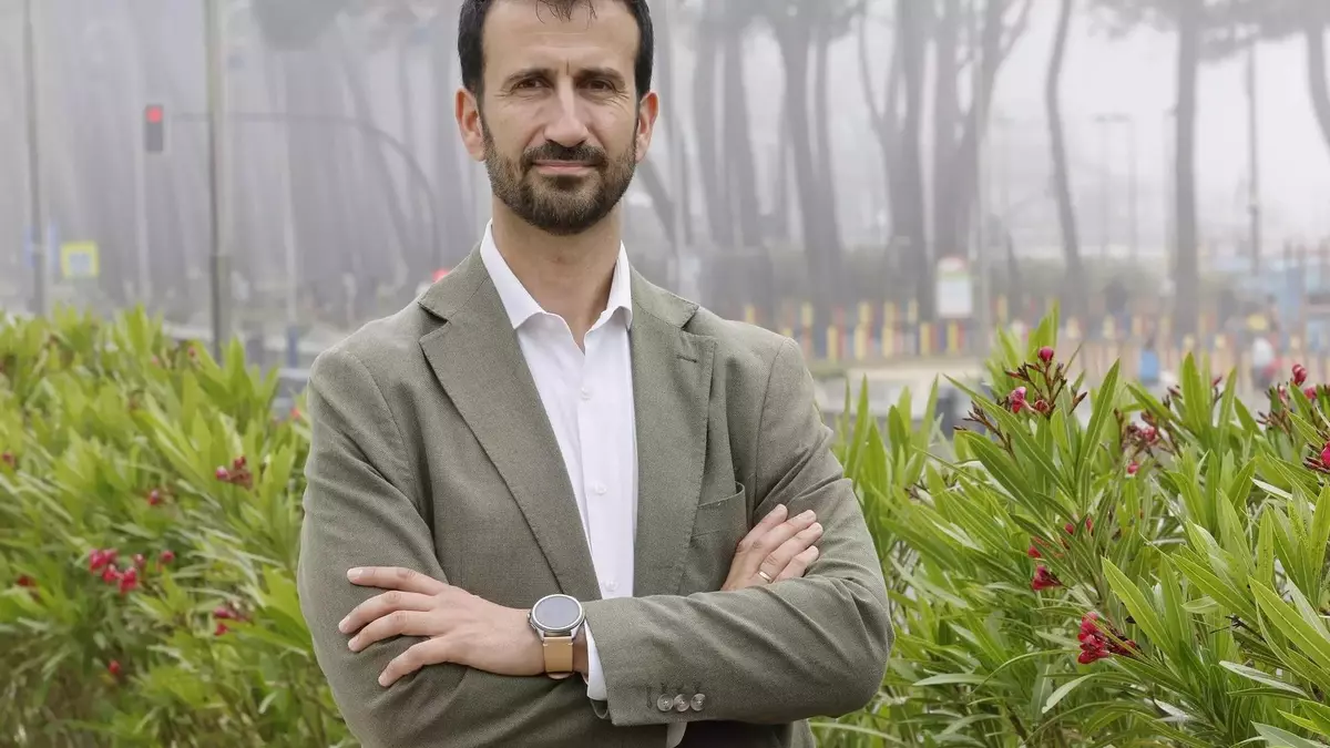 Francisco Javier Membrillo de Novales, presidente de SEIMC: "Hay una pandemia de gripe cada 20 o 30 años. Nos va tocando"