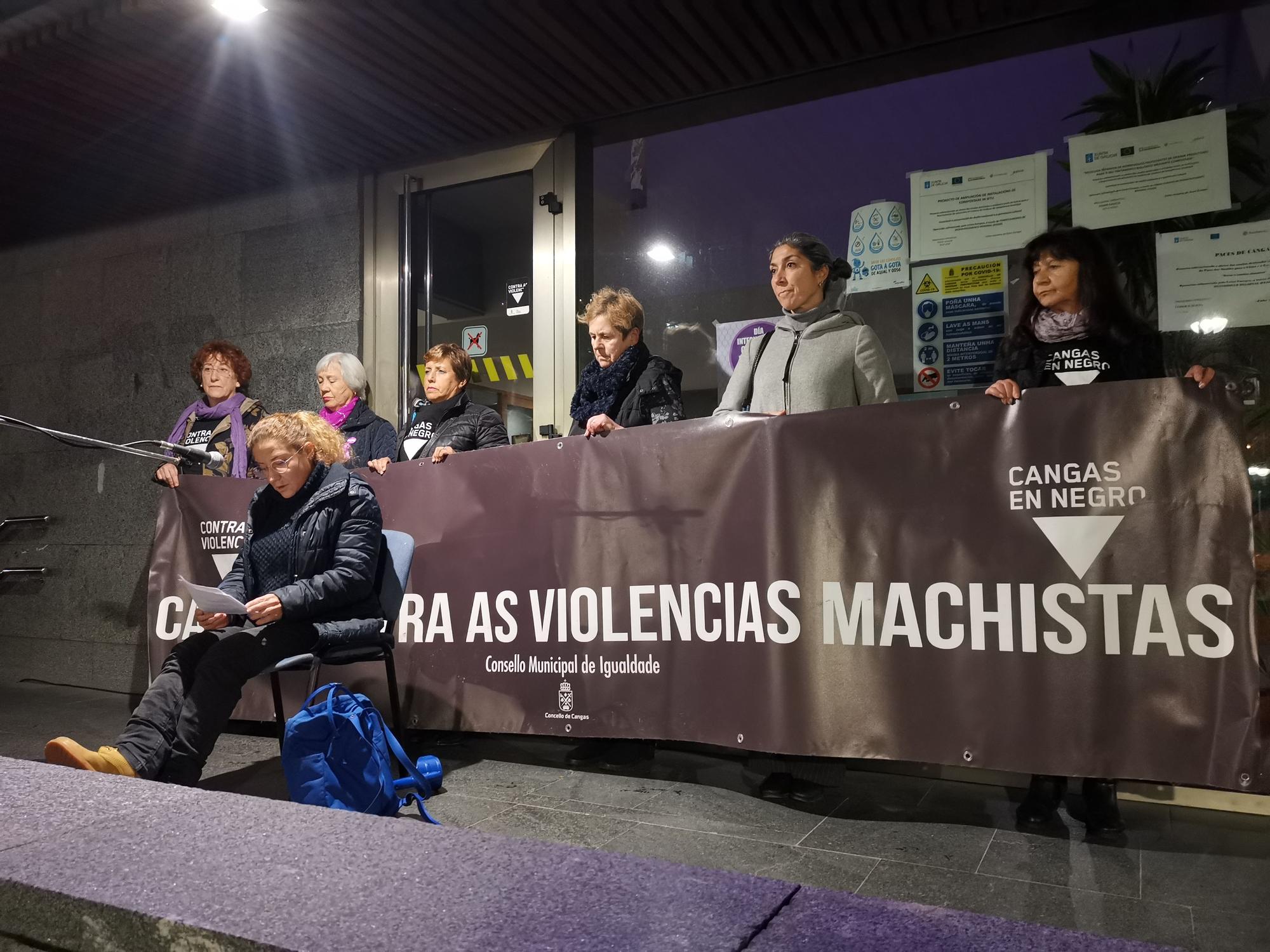 La celebración del Día Internacional contra las Violencias Machistas en Cangas