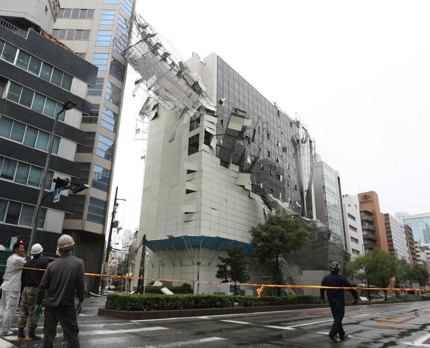 Devastación provocada por el tifón Jebi en Japón