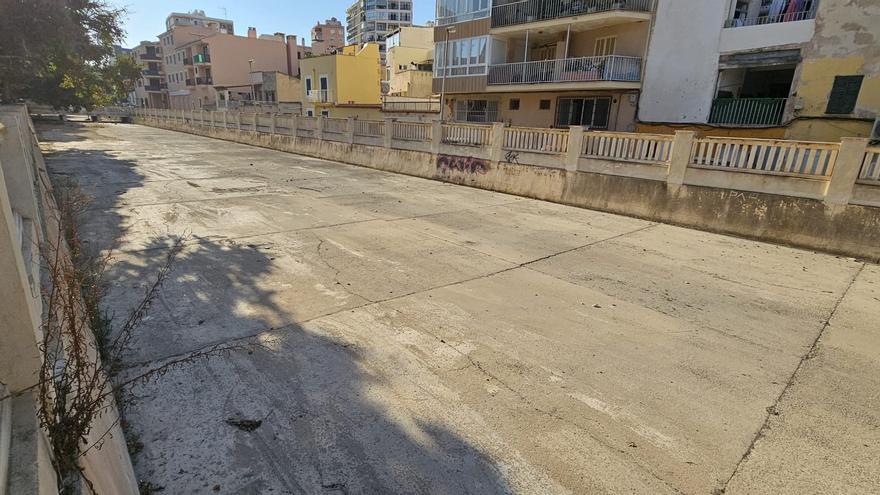 Llucmajor retira 15 toneladas de residuos del Torrent del Jueus