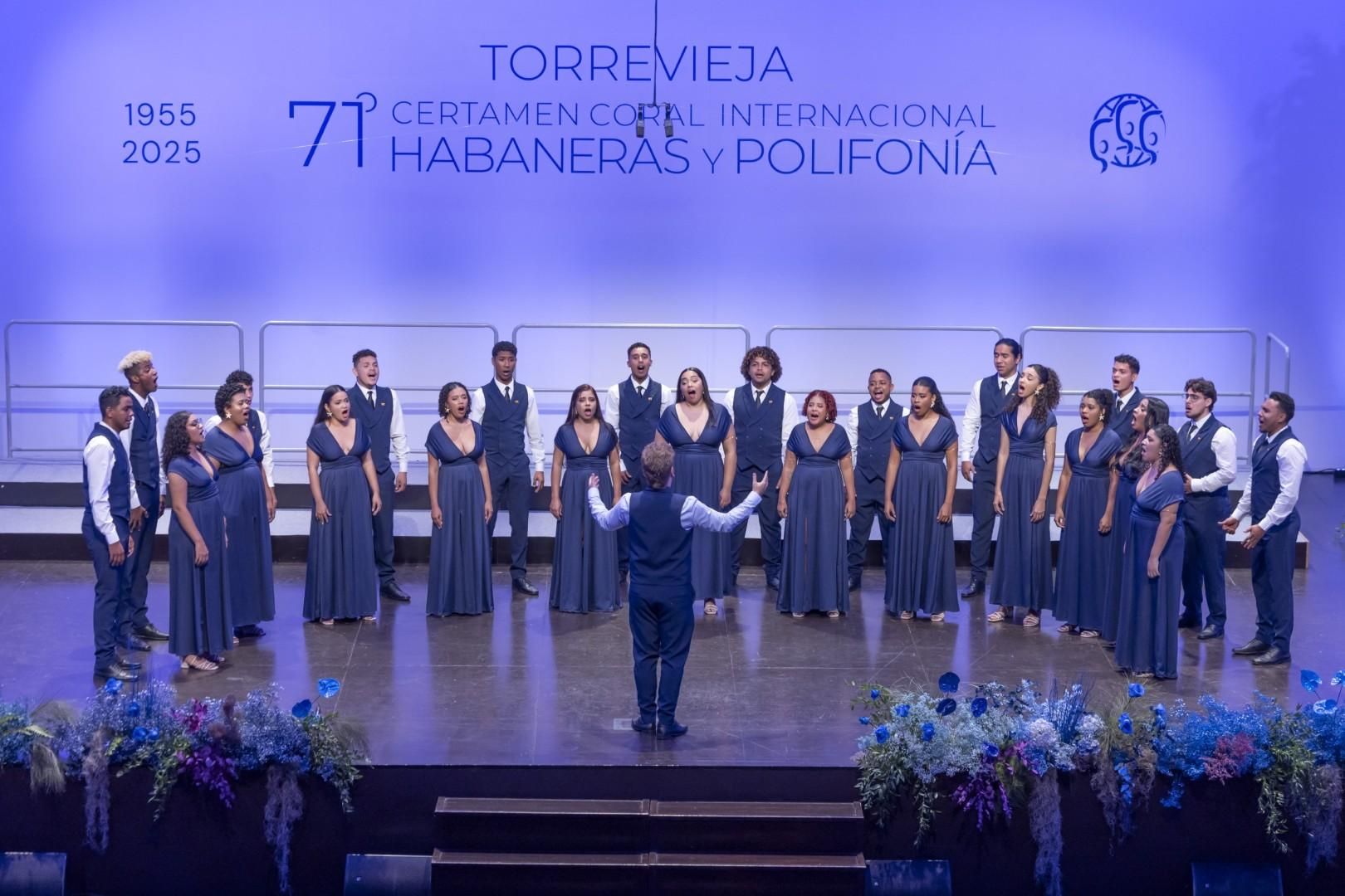Así fue la clausura del Certamen de Habaneras en Torrevieja