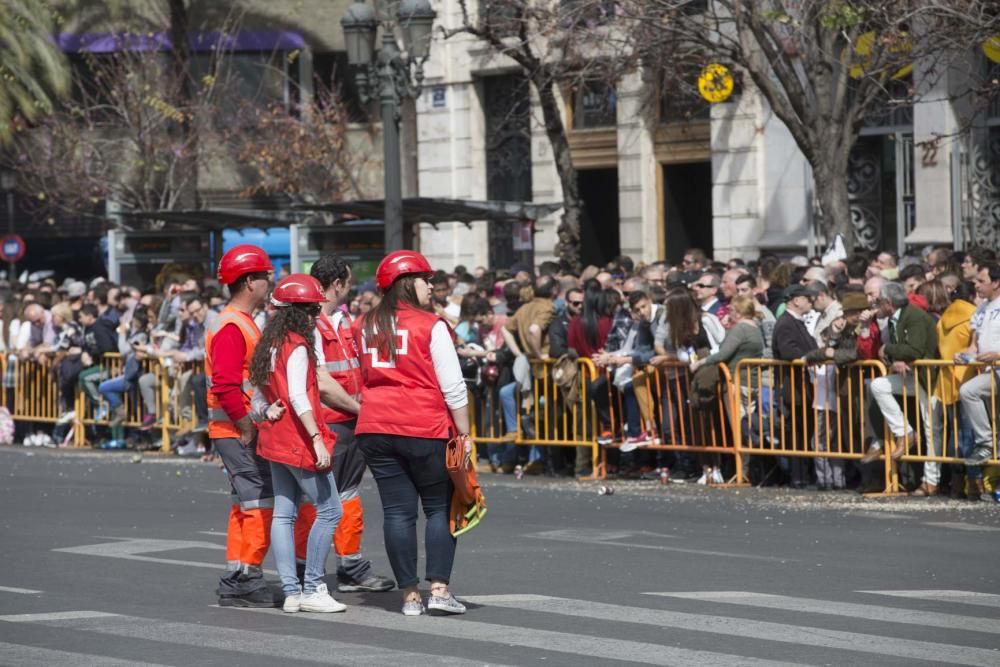 Búscate en la mascletà