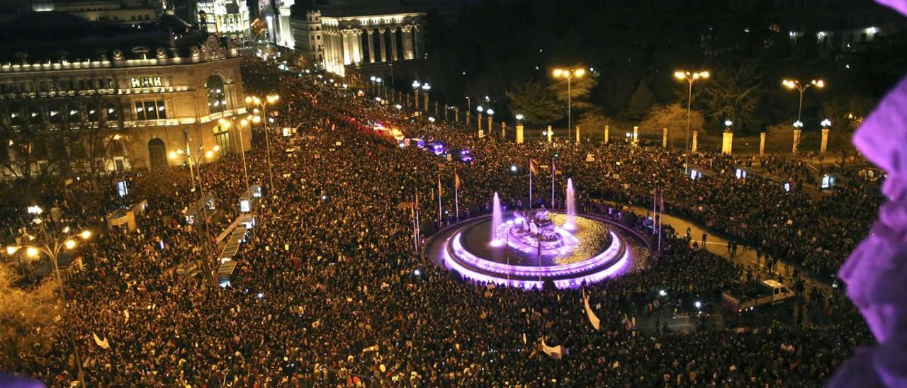 Imagen aérea de la manifestación del Día de la Mujer en Madrid 