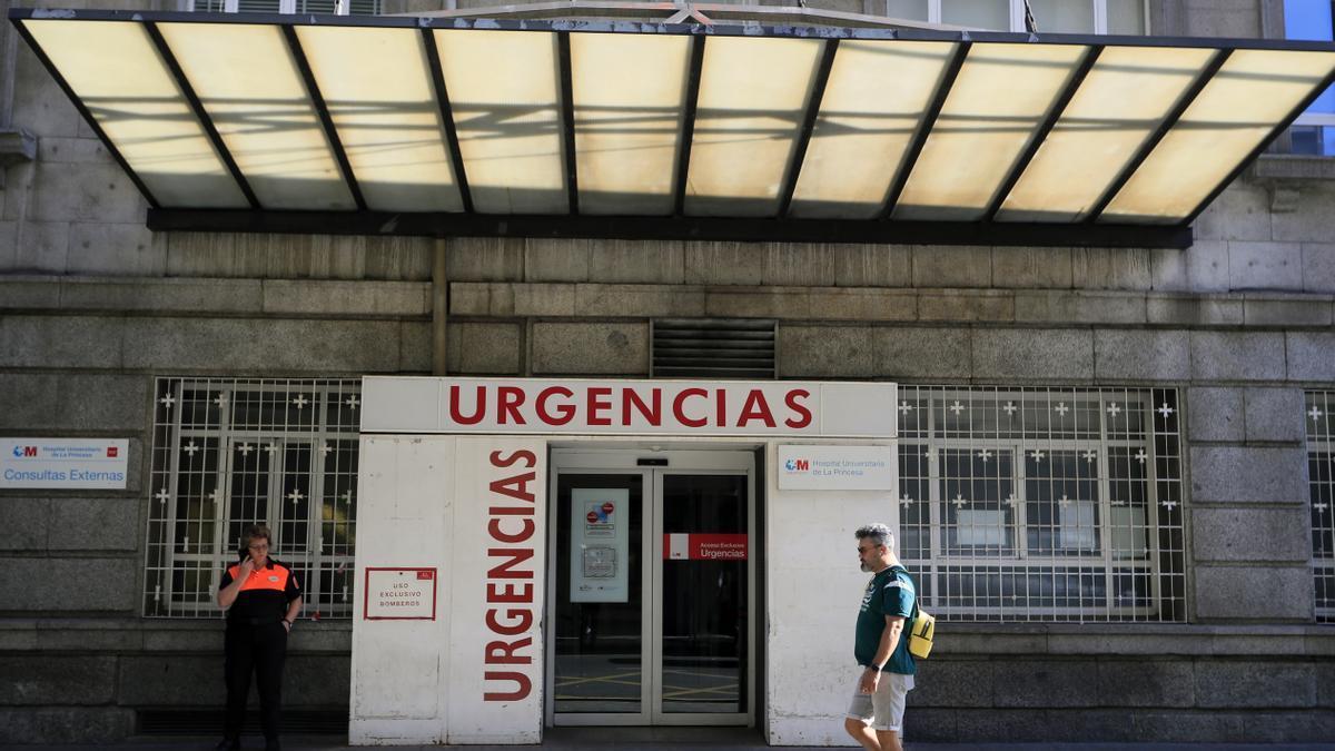 Entrada a Urgencias.