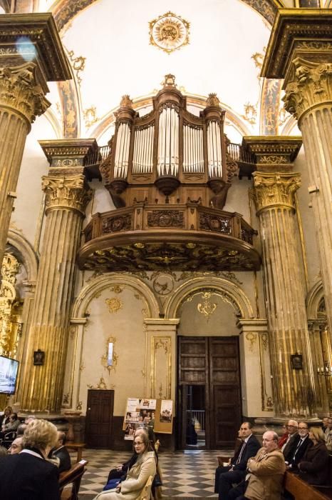 Bendición de la restauración del órgano de la Arciprestal de San Martín en Callosa de Segura por parte del obispo Jesús Murgui