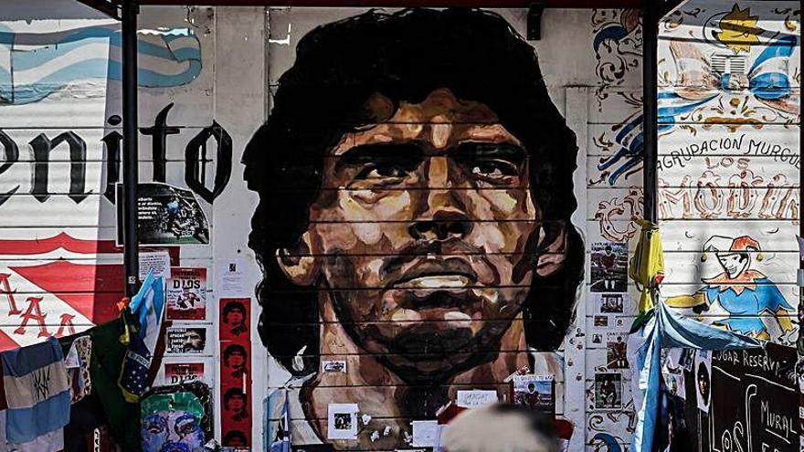 ¿De qué murió Maradona?