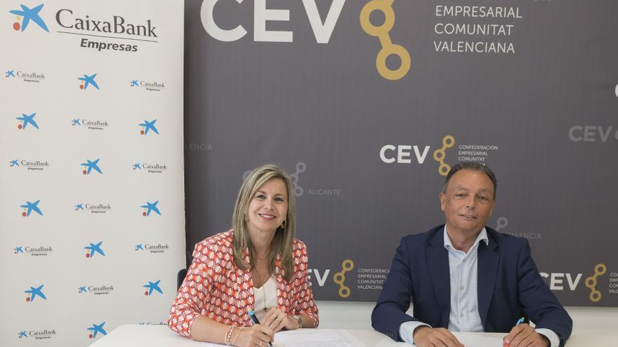 CaixaBank y la CEV renuevan e intensifican su alianza para apoyar a las empresas valencianas