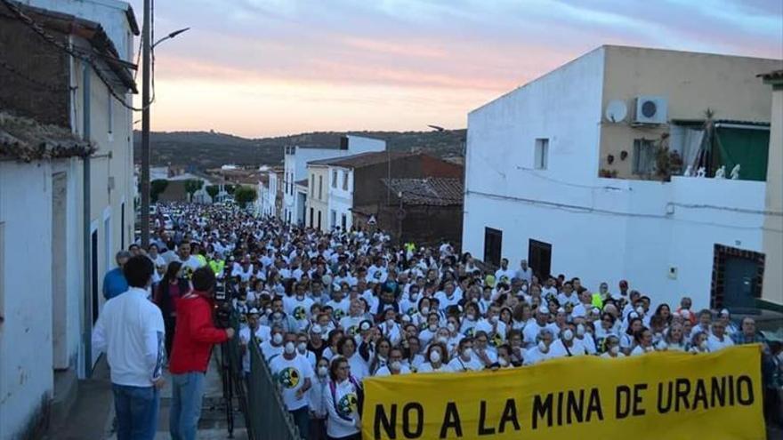 El TSJEx frena la mina de uranio en Sierra Suroeste