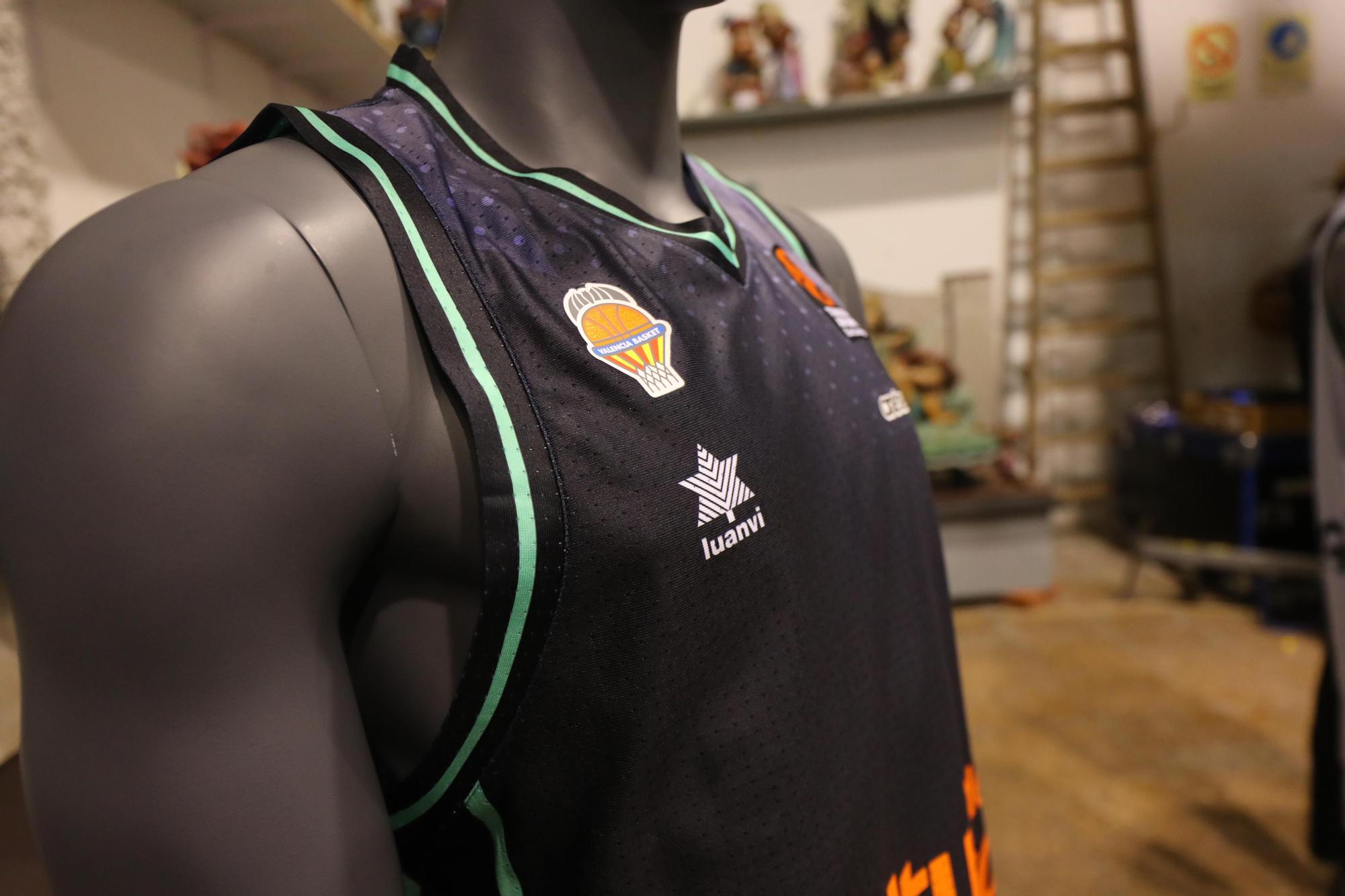 Descubre la nueva equipación del Valencia Basket