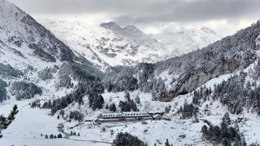 Nevadas en el Pirineo y en la Ibérica por encima de 900-1000 metros