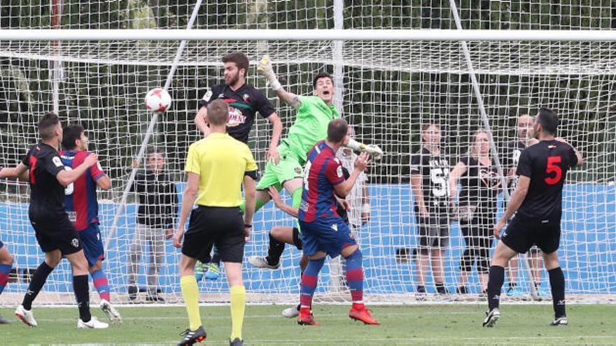 El Atlético Levante derrotó al Villalbés con gol de Cortell.