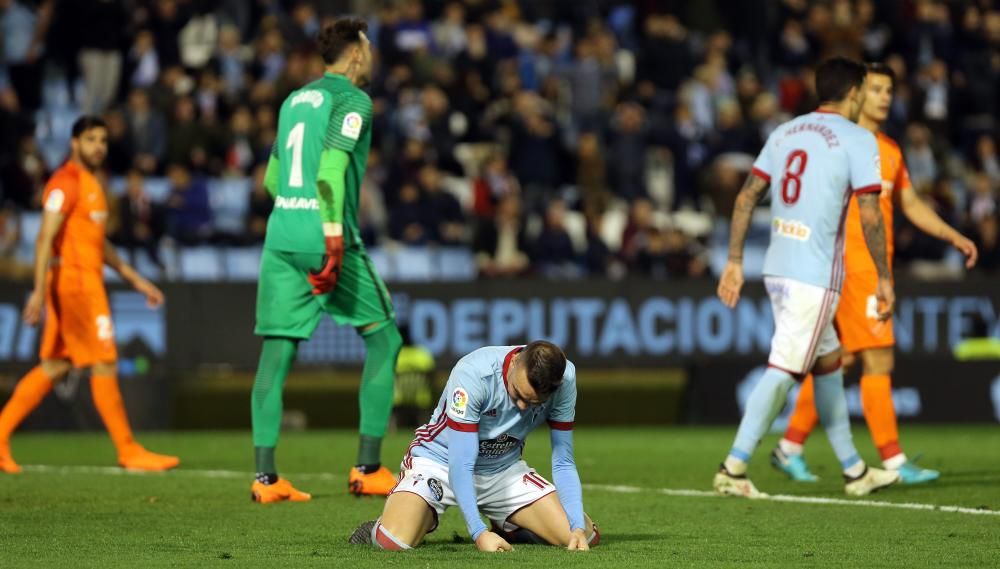 La galería de imágenes del empate entre el Celta y el Málaga en Balaídos