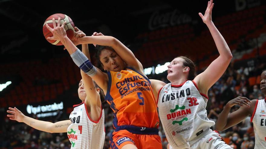 El Valencia Basket reacciona y gana al Ensino desde la defensa (82-65)
