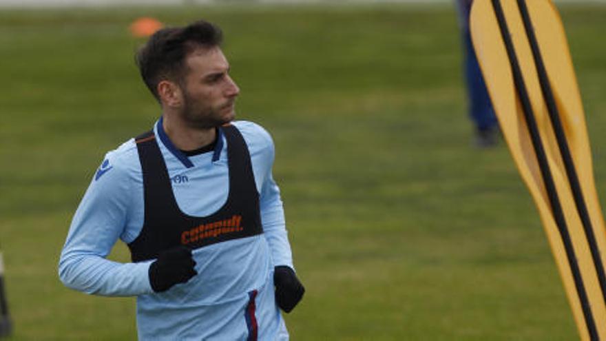 Iván López, durante el entrenamiento