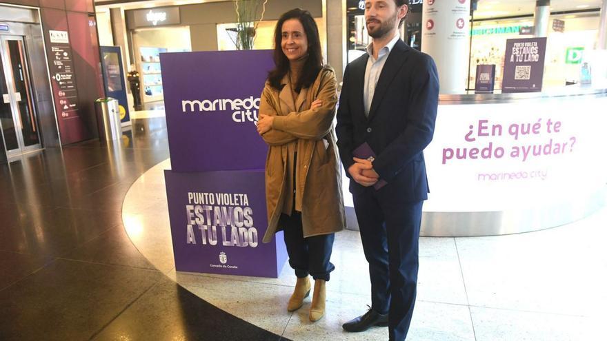 Marineda City instala un Punto Violeta | CARLOS PARDELLAS