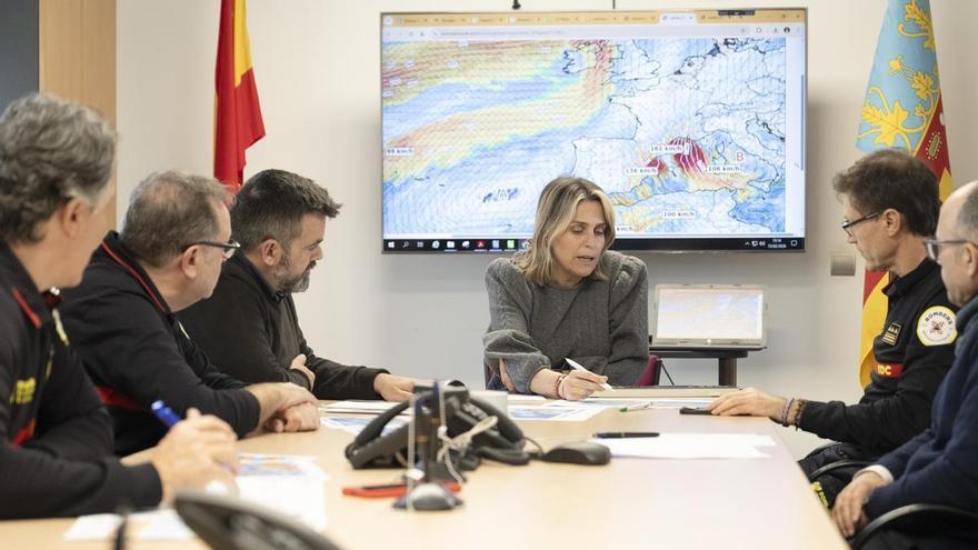 Marta Barrachina agradece la concienciación ciudadana y cifra en 310 servicios y tres incendios el balance de la alerta roja por vientos en la provincia