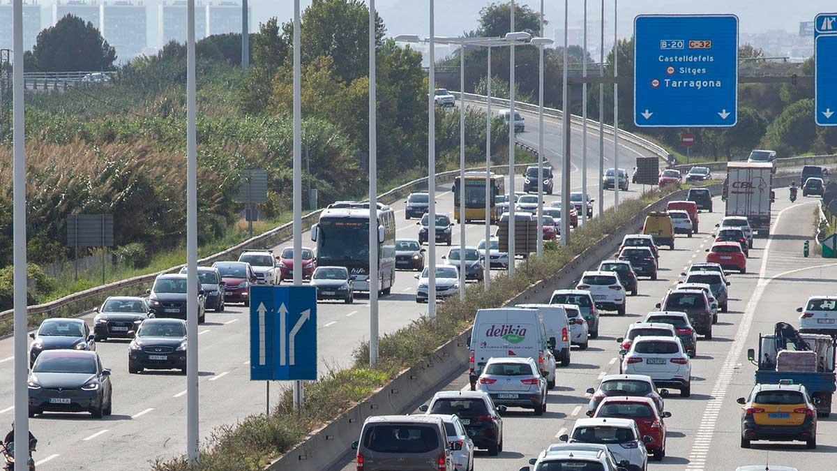 La autopista C 32.