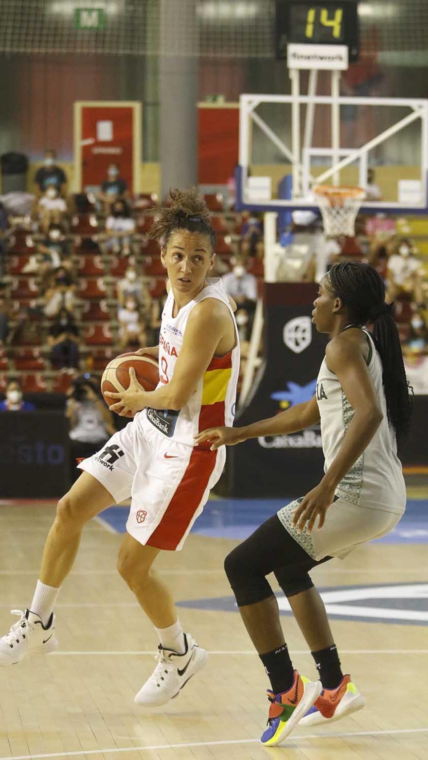 Torneo de selecciones de baloncesto femenino: España - Kenia