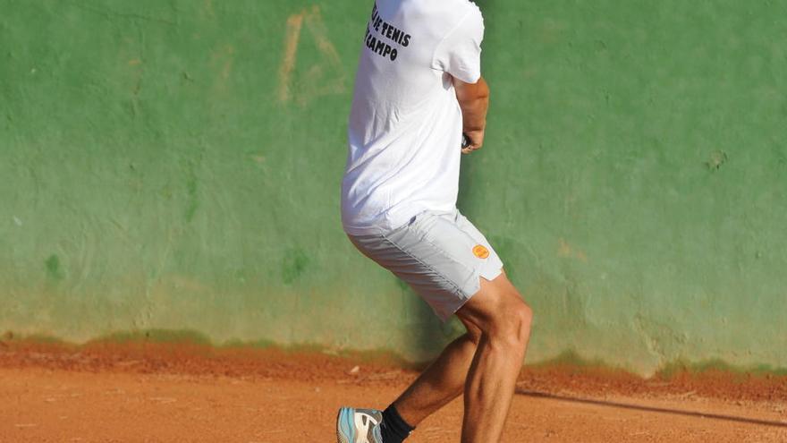 Carlos Alcaraz alcanza su primera semifinal en el circuito profesional