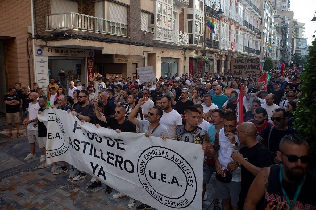 La protesta de las empresas auxiliares de Cartagena, en imágenes