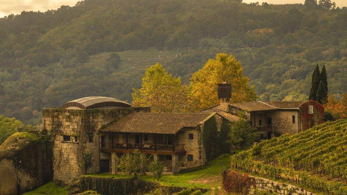 Las bodegas de Viña Meín, de O Ribeiro, están inmersas en un proyecto de geotermia