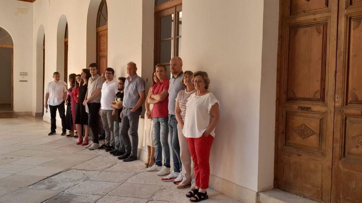 Trabajadores municipales y del Ecyl secundan el parón en Toro para rechazar la supresión de la parada del tren en Sanabria