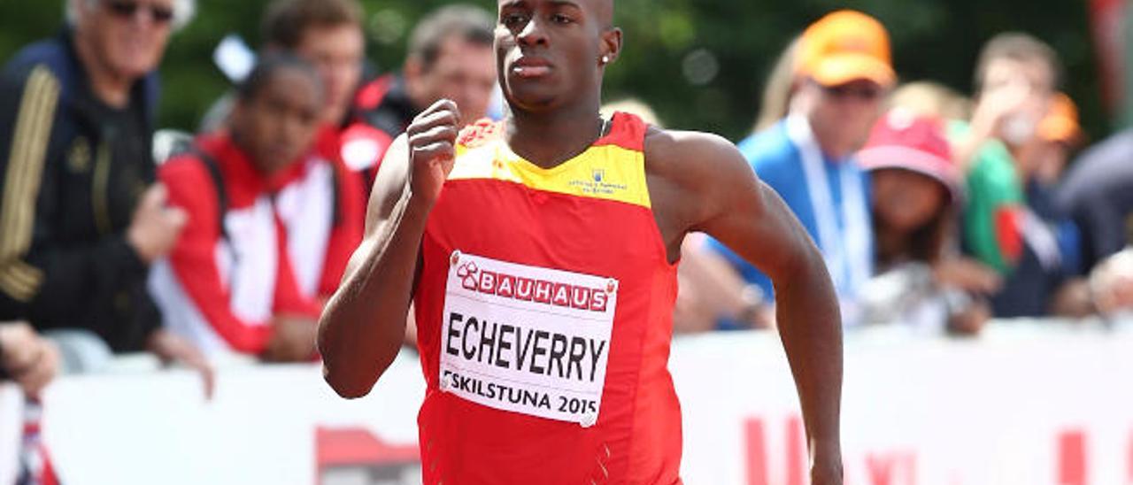Darwin Echeverry, corriendo con los colores de la selección española en el Europeo júnior de Suecia.