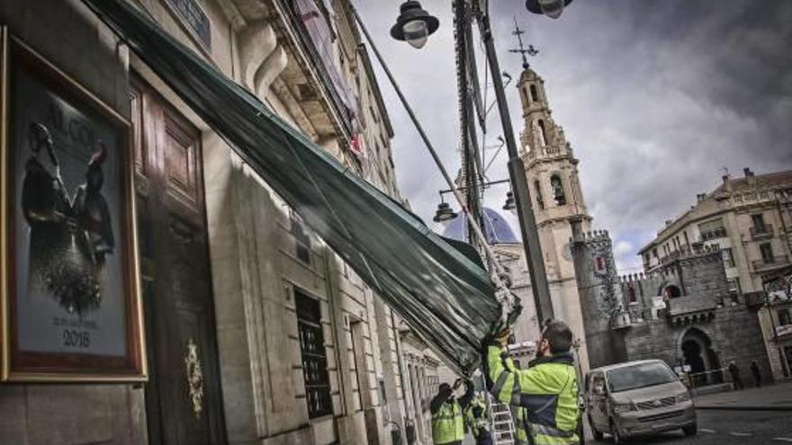 Preparativos Montaje de la infraestructura para los Moros y Cristianos