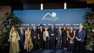 El buen ambiente y el folclore aragonés marcan una emotiva ceremonia