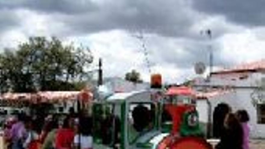 Un tren turístico recorrerá Las Hurdes durante la fiesta mayor