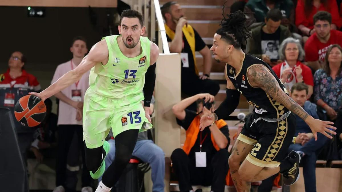 Satoransky y Strazel, en el segundo partido de la eliminatoria