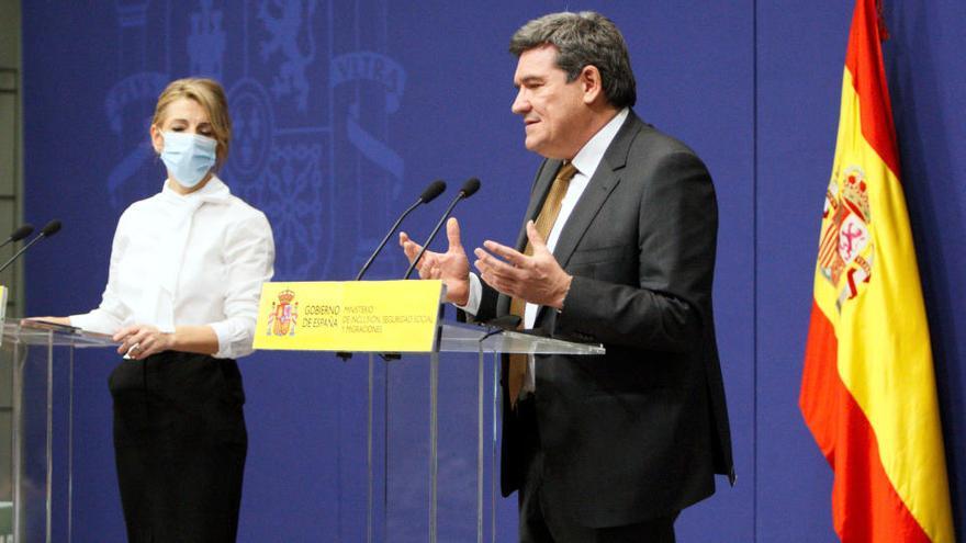 Yolanda Díaz i José Luis Escrivá presenten l&#039;acord per la pròrroga dels ERTO