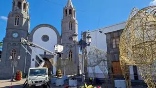 Telde coloca 170.000 bombillas microled para adornar las calles durante la Navidad