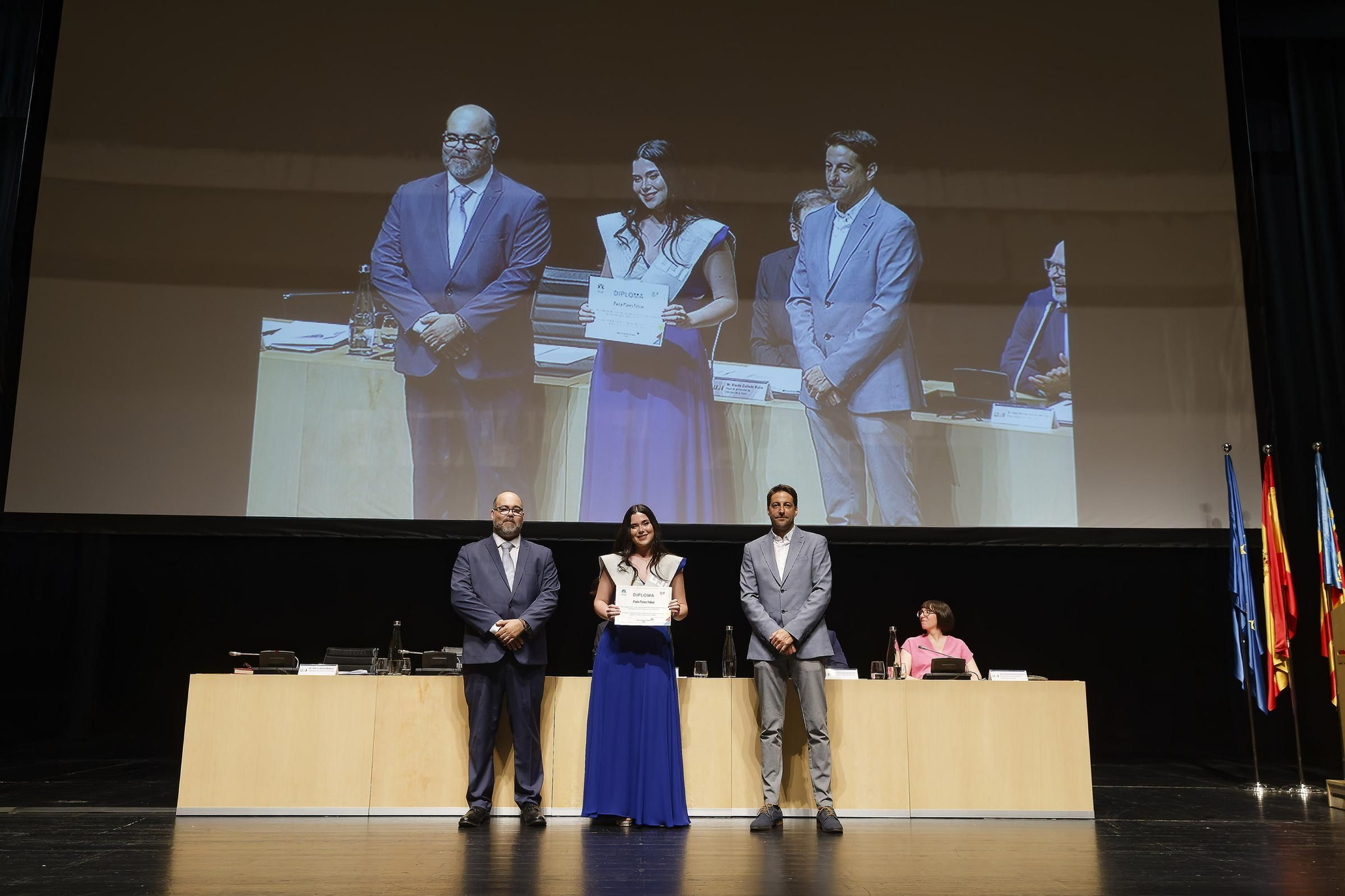 Las imágenes de las graduaciones de Enfermería y Medicina de la UJI