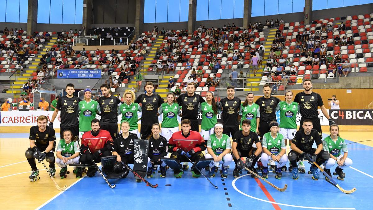 Los equipos femenino y masculino del Liceo posaron juntos a principio de temporada.