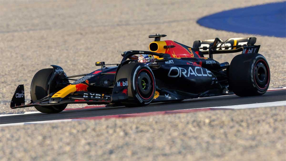 Verstappen, durante los únicos ensayos libres en Qatar, en condiciones diurnas