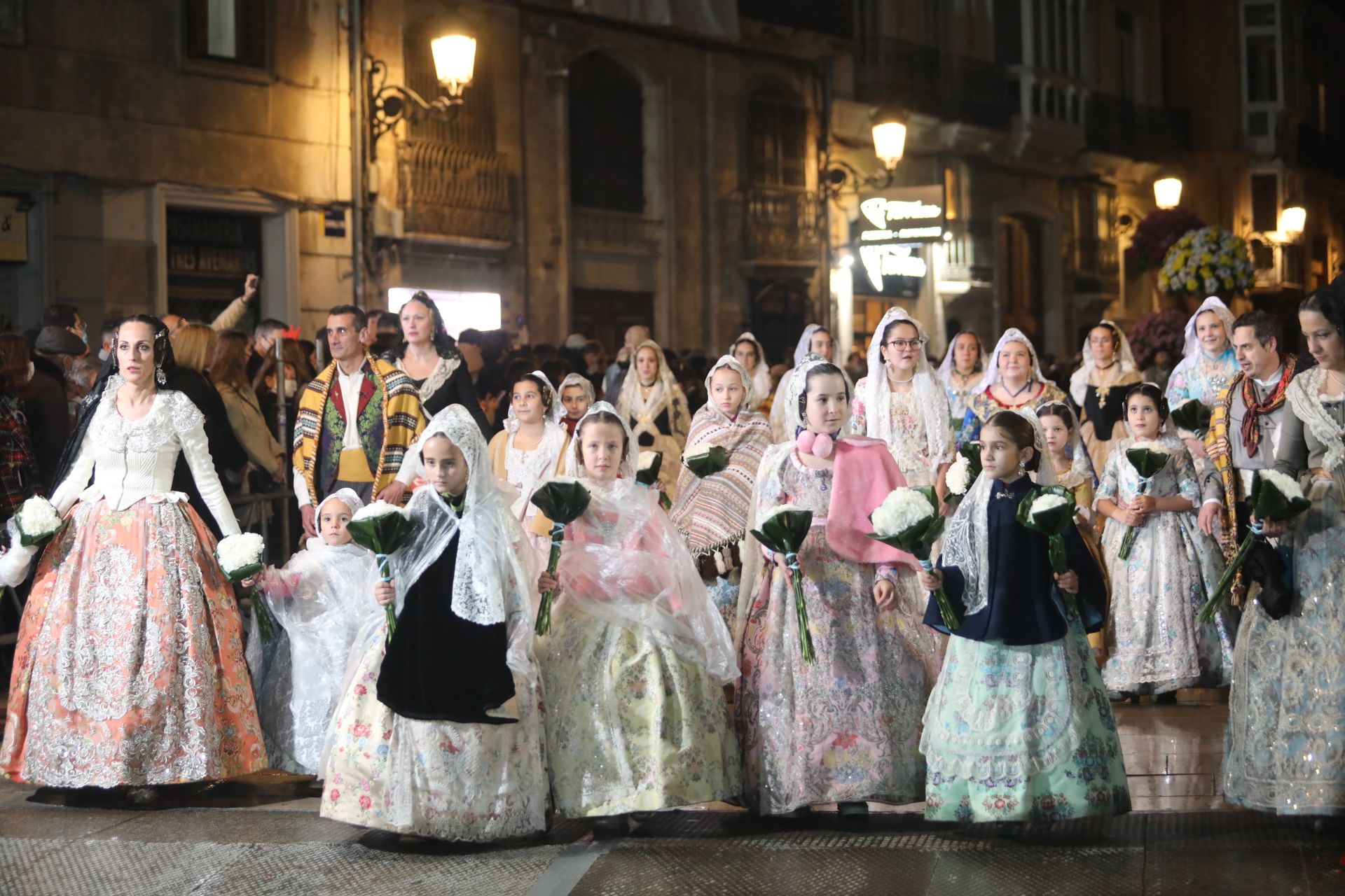 Búscate en la Ofrenda por la calle Quart (entre 21.00 y 22.00 horas)