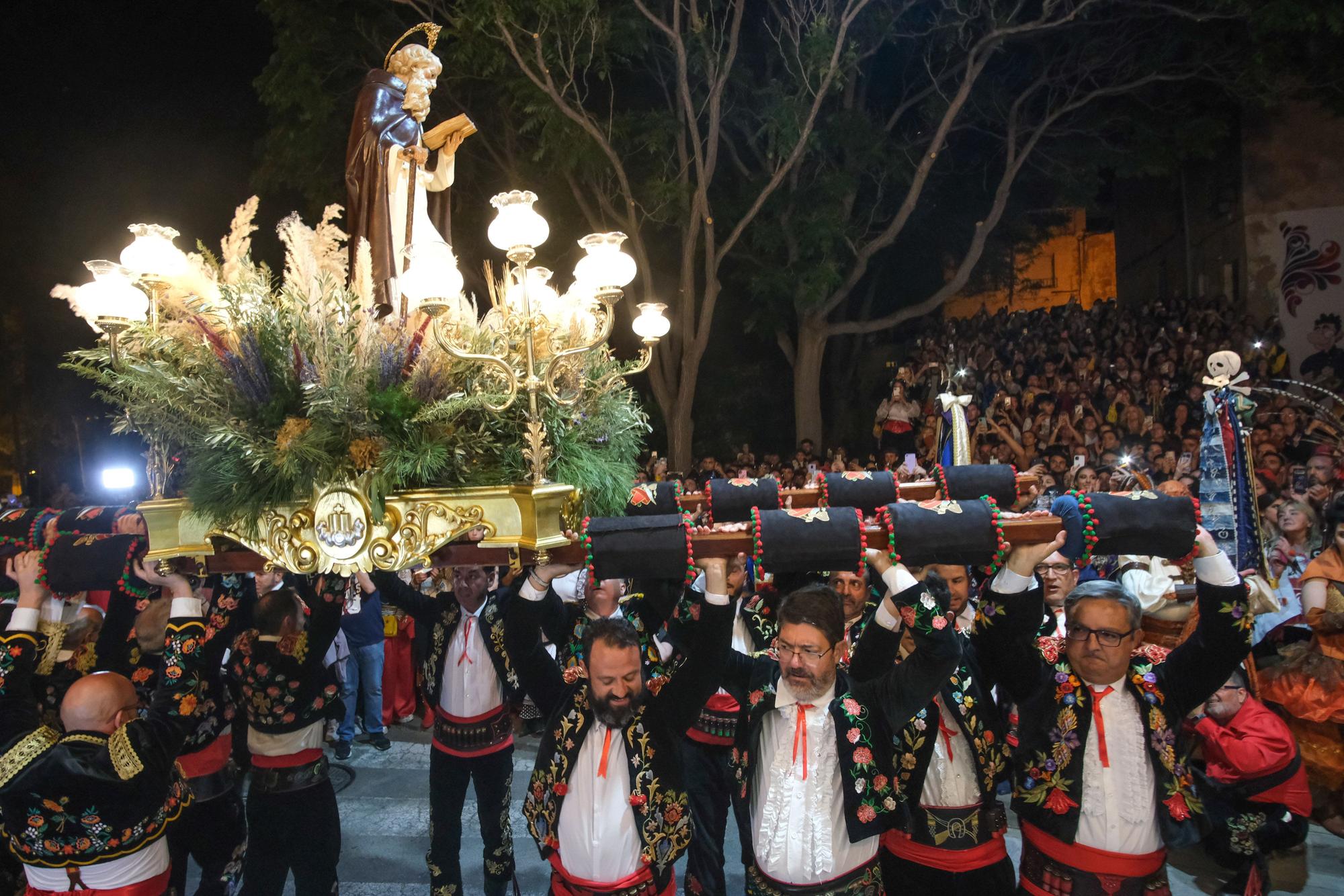 Así se ha vivido la despedida de las fiestas de Moros y Cristianos de Elda