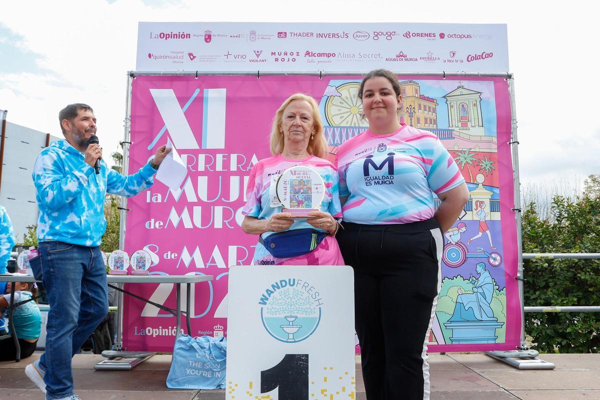 Las imágenes de la entrega de premios de la XI Carrera de la Mujer de Murcia