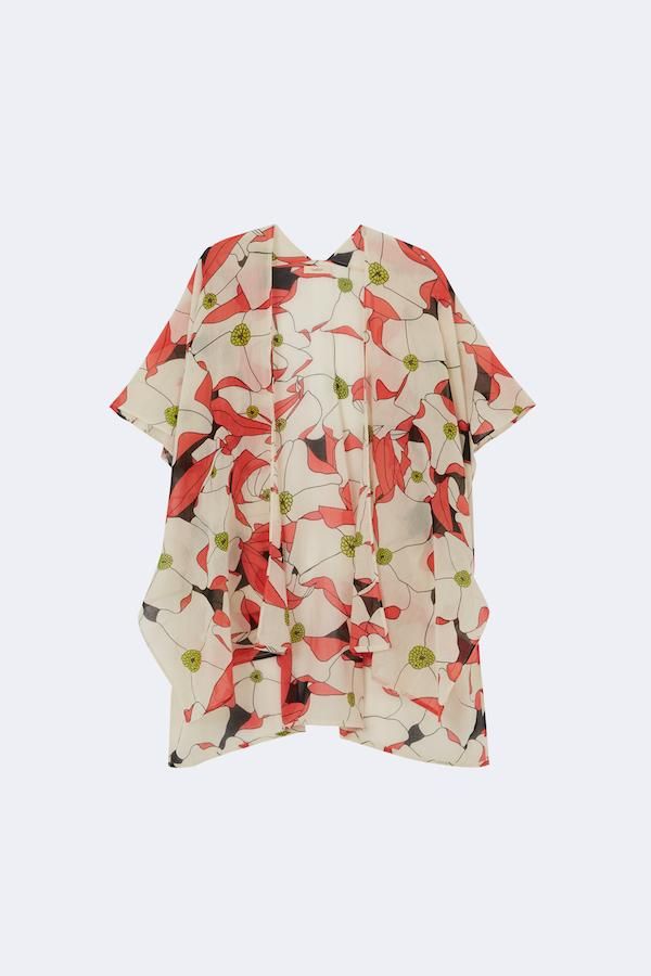 Kimono con flores, de Ba&sh para Calvi on the Rocks, cpv