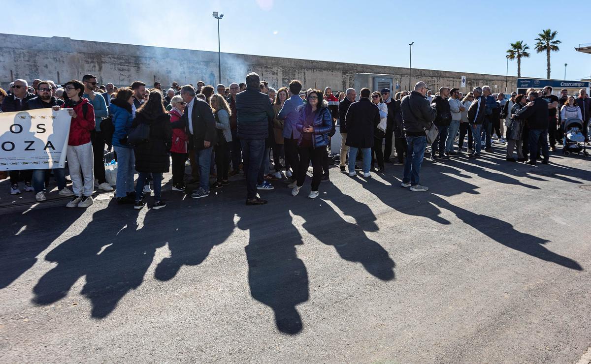 Los pescadores de La Vila Joiosa protestan por los recortes de la UE Los pescadores de La Vila Joiosa protestan por los recortes de la UE