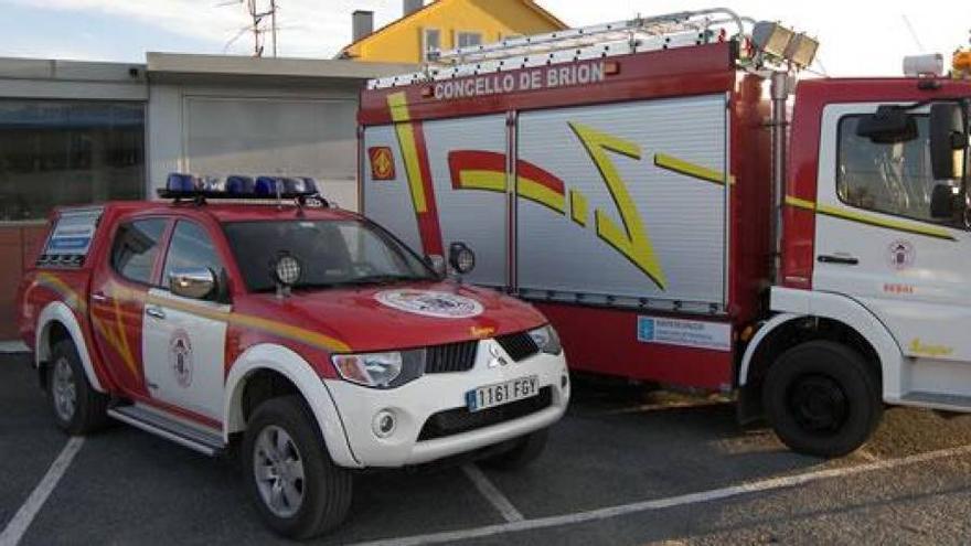 Liberan a un niño con la cabeza atrapada entre los escalones de su casa en Brión