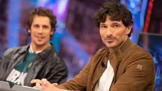 Andrés Velencoso, sobre su papel de actor porno en Nacho: "Esto no es muy Disney"