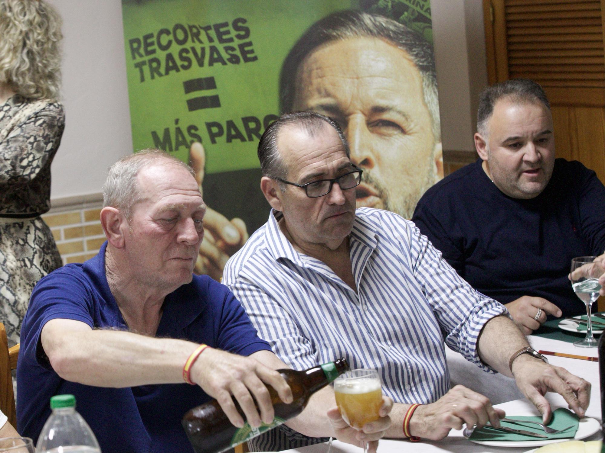 Cena de Vox con los fichajes del PP y Cs en Murcia