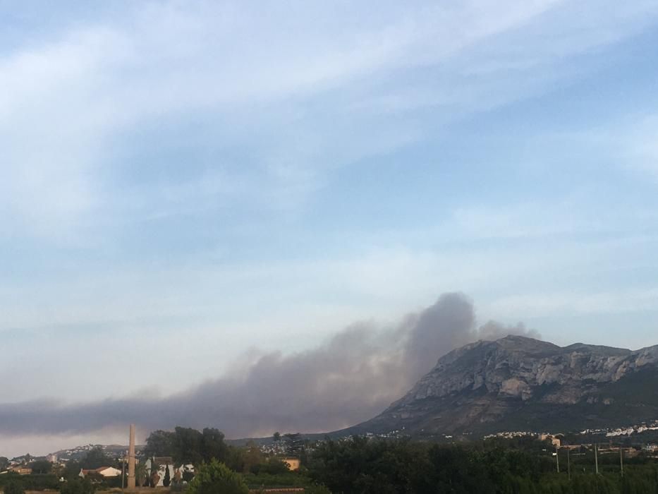 Incendio en Benitatxell y Xàbia