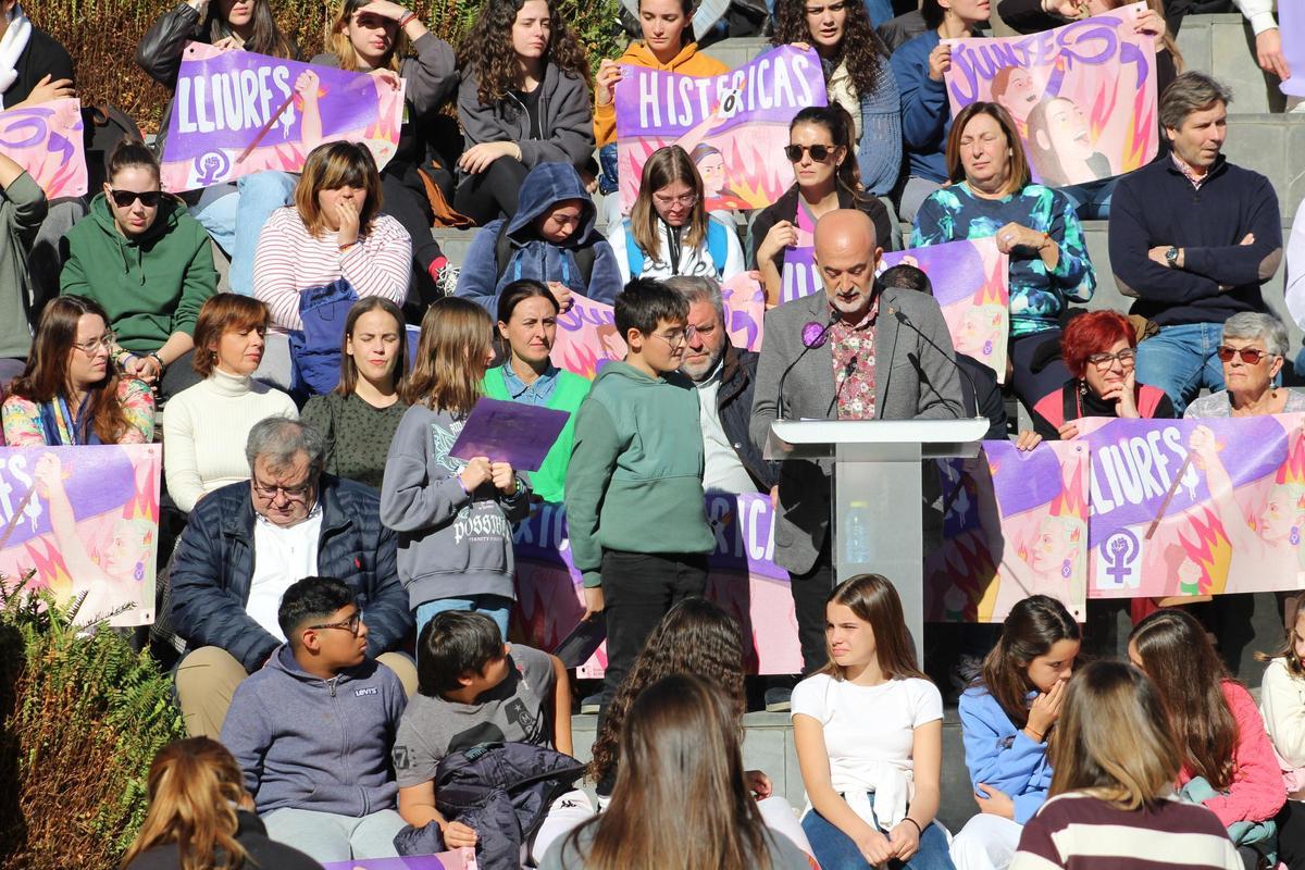 Dénia clama per una vida lliure de violències i de por Dénia clama per una vida lliure de violències i de por