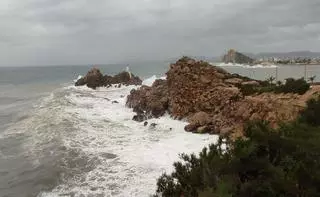 El temporal causa estragos en los puertos de Águilas
