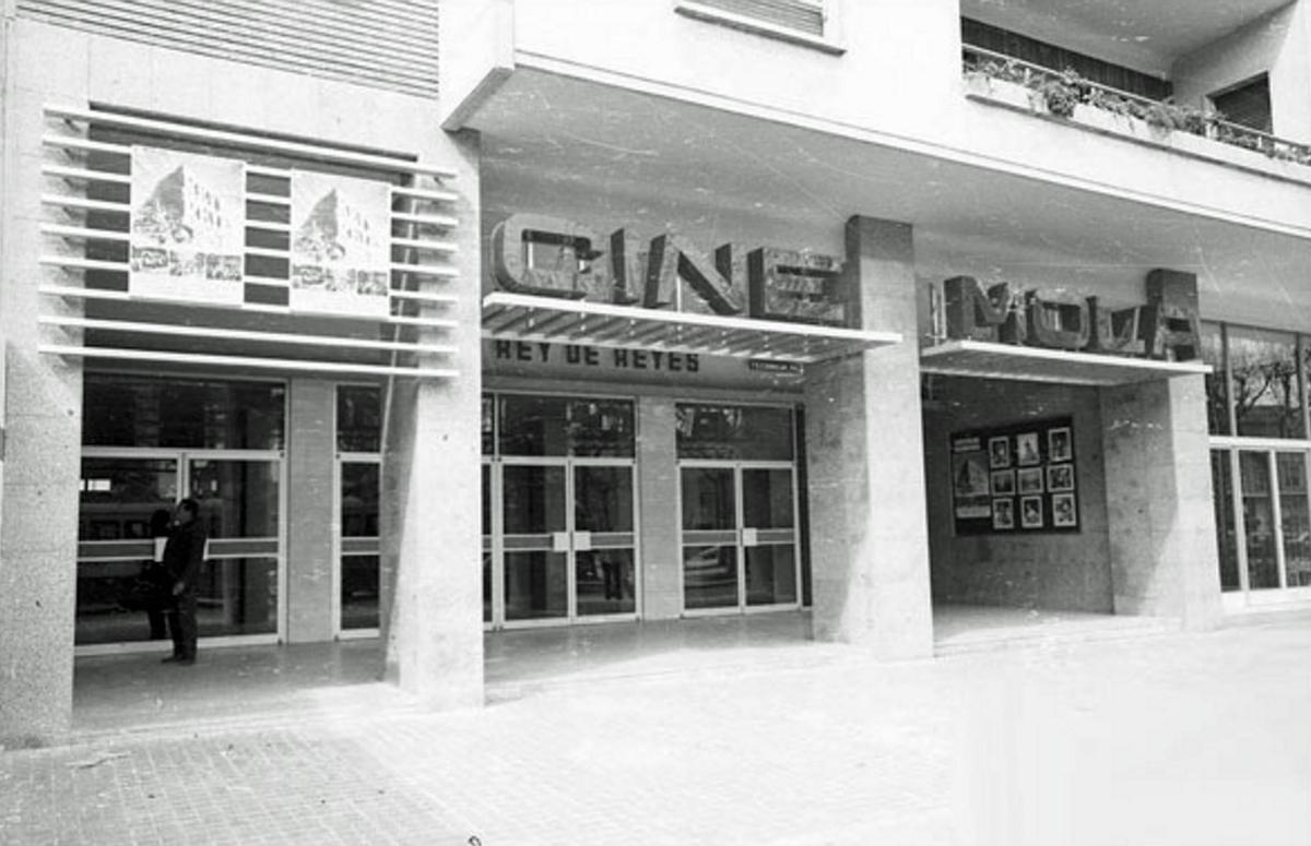 Cine Mola en Paseo Sagasta en 1967