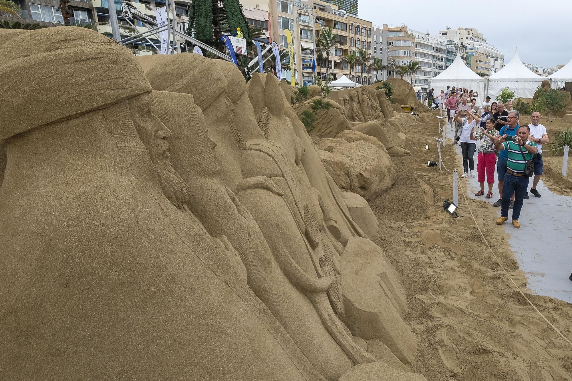 Inauguración del Belén de Arena en la playa de Las Canteras